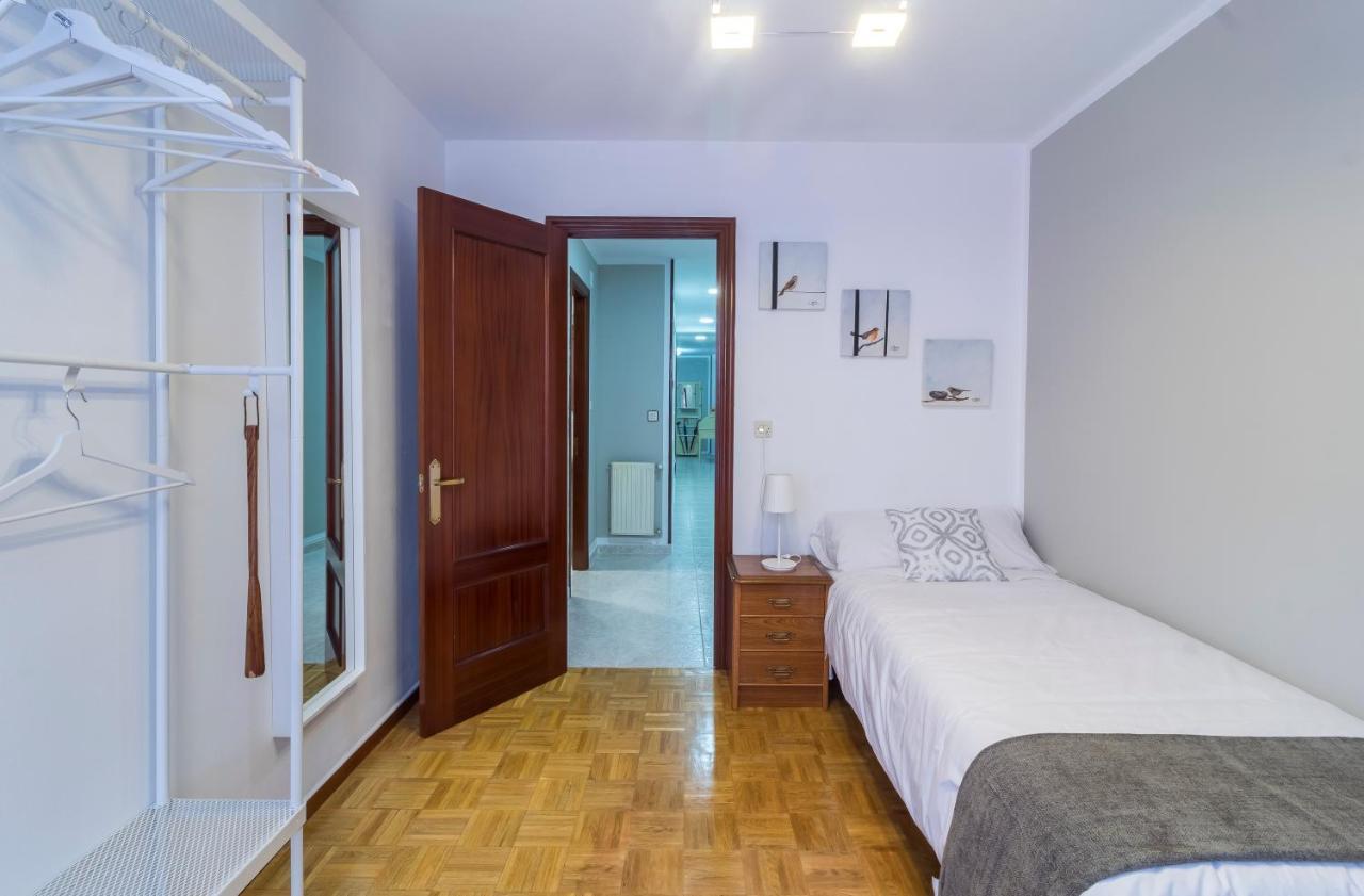 Apartamento Vital Aza Pola de Lena Eksteriør billede