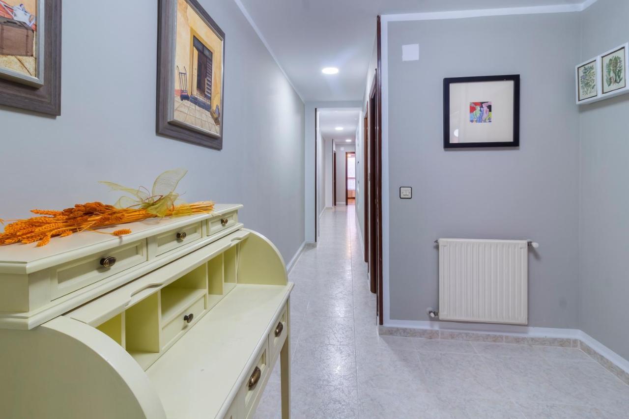 Apartamento Vital Aza Pola de Lena Eksteriør billede